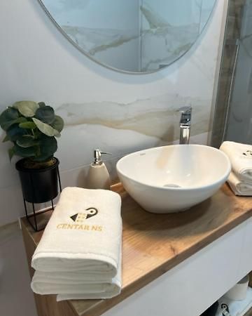 Centar Ns 5 Appartement Novi Sad Buitenkant foto