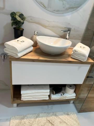 Centar Ns 5 Appartement Novi Sad Buitenkant foto