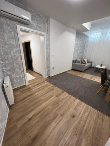 Centar Ns 5 Appartement Novi Sad Buitenkant foto
