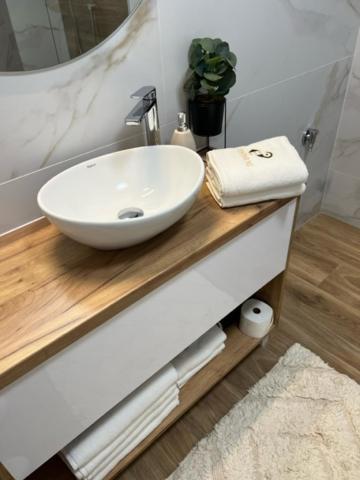 Centar Ns 5 Appartement Novi Sad Buitenkant foto