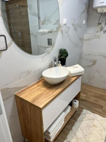 Centar Ns 5 Appartement Novi Sad Buitenkant foto